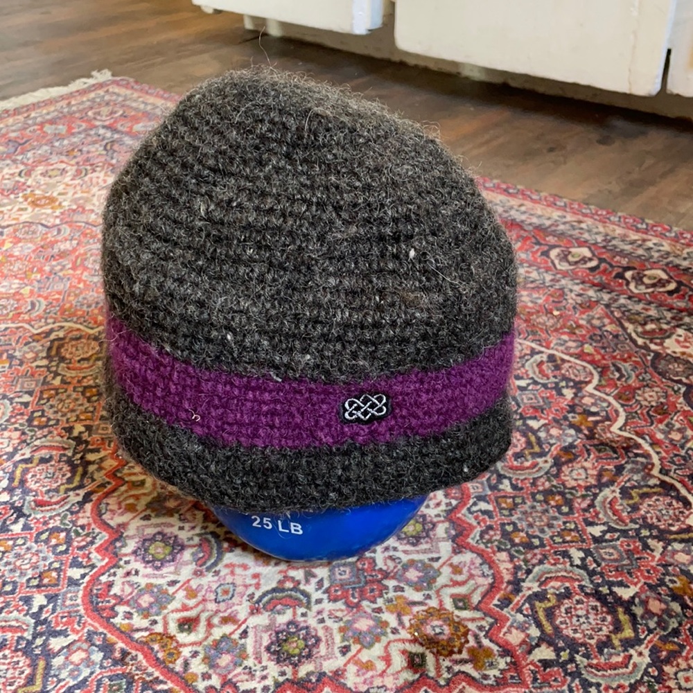 Sherpa wool hat medium- large